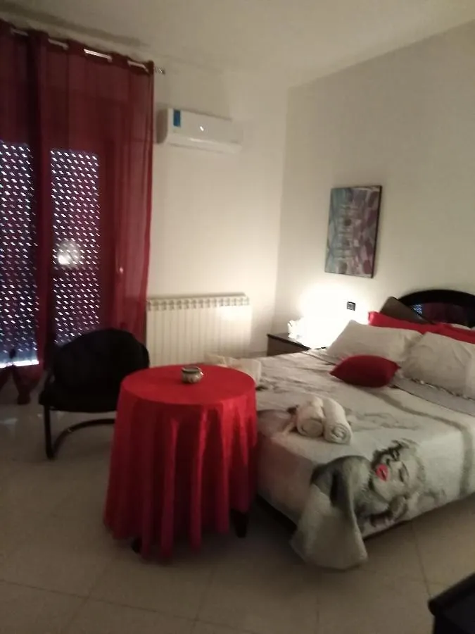 Hotel Casa Silvia Caltagirone 0*,  Italia